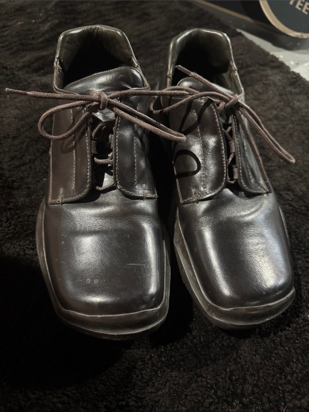 Prada Men's Dark Brown Leather Lace-Up Derbys